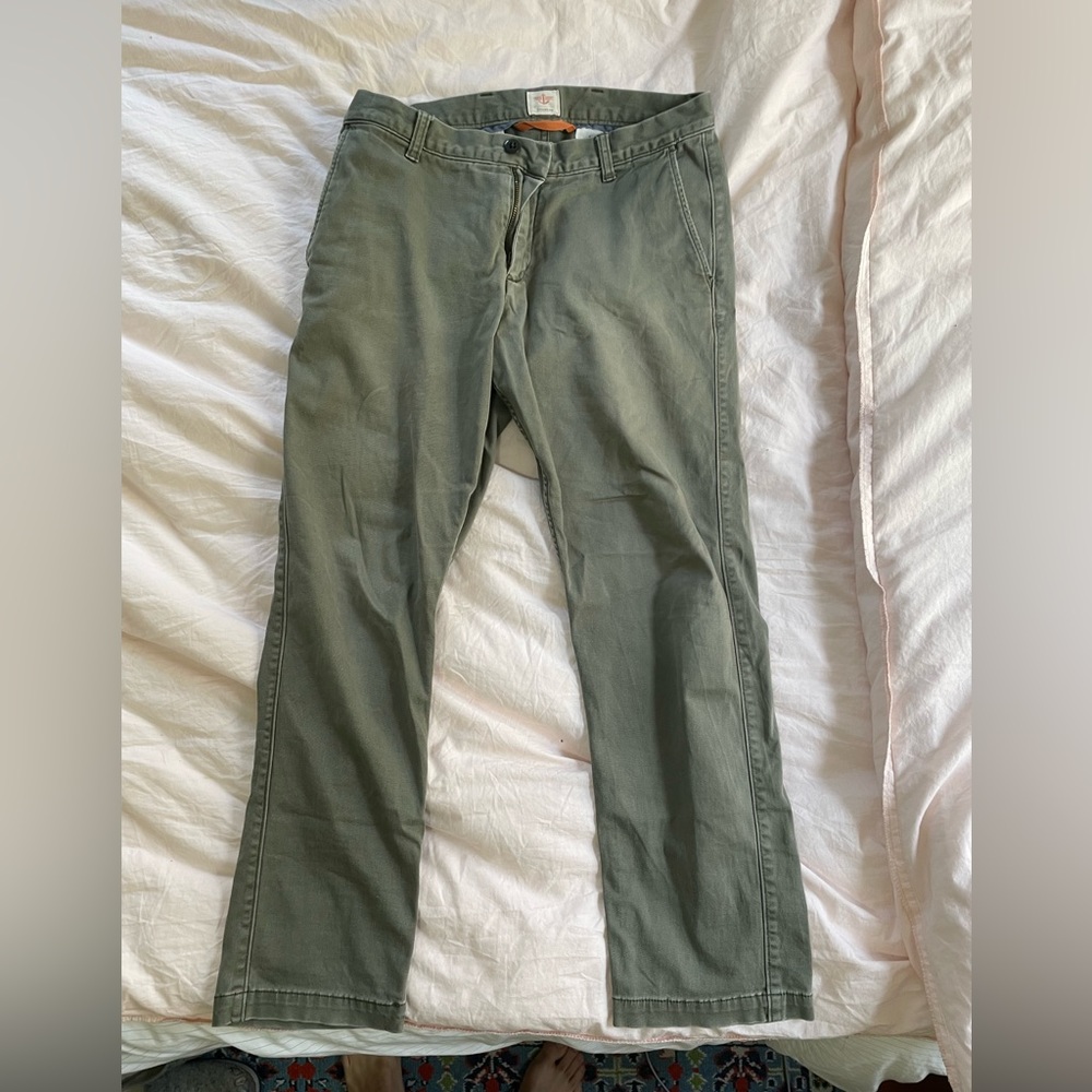 Light grey Dockers athletic fit